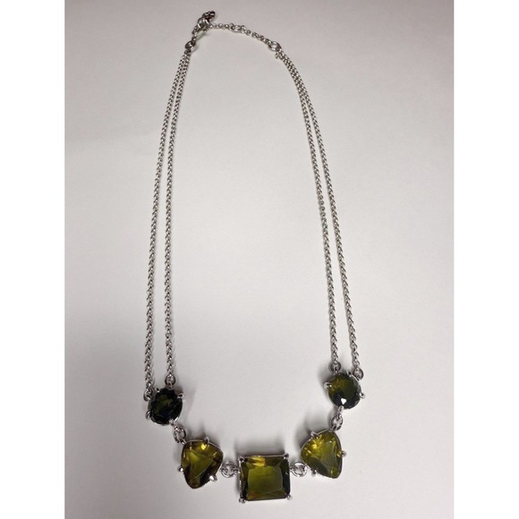 Vintage Signed Monet Silver Tone Bib Necklace Emerald Green Glass Double Strand - Picture 3 of 8